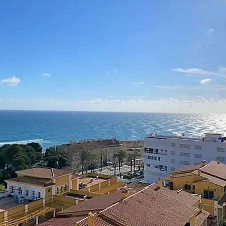 Don Gustavo 2 Bedroom Front Apt, Sea Views Benalmádena